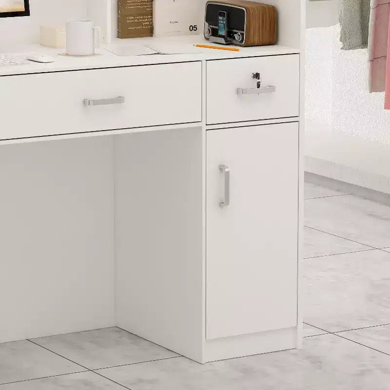 Bancone reception a L Famapy Scrivania di benvenuto multifunzionale Workstation