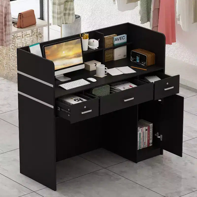 Bancone reception a L Famapy Scrivania di benvenuto multifunzionale Workstation
