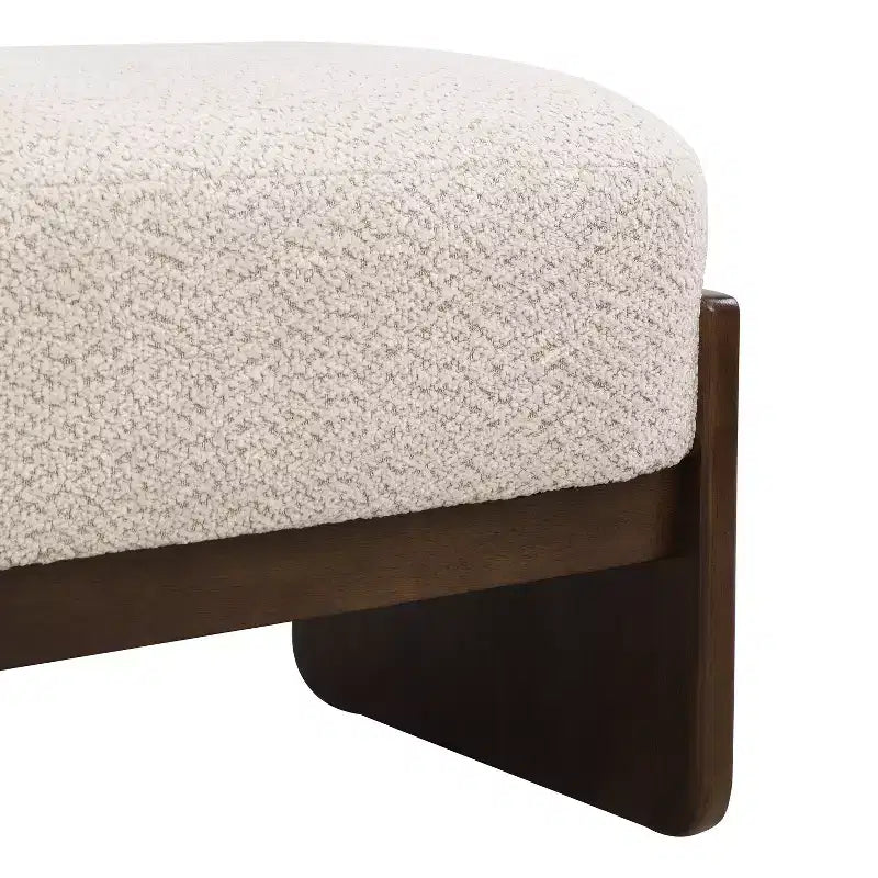 Pouf Elmo 64 in legno di gomma moderno imbottito in filato bouclé, beige
