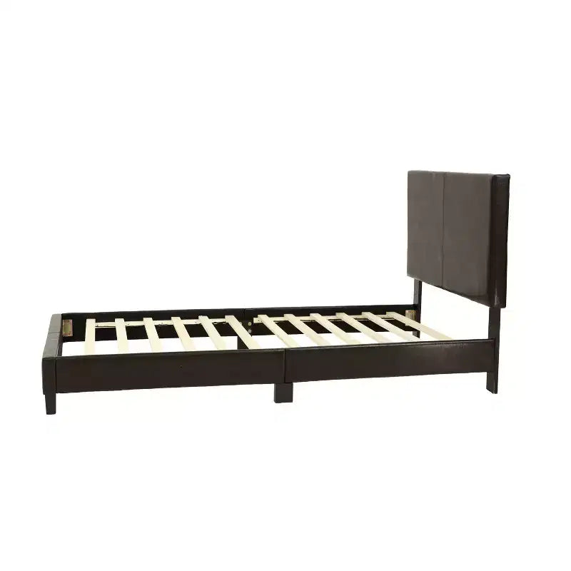 Telaio per letto a piattaforma rivestito in similpelle Lucas Modern Classic con testiera regolabile